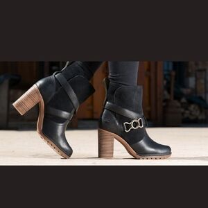 Timberland Dennett Buckle Ankle Boots